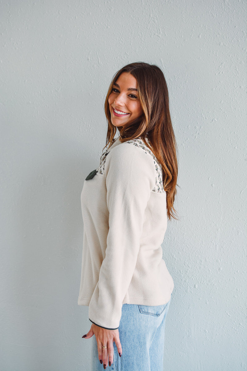 Botanical Cream Pullover